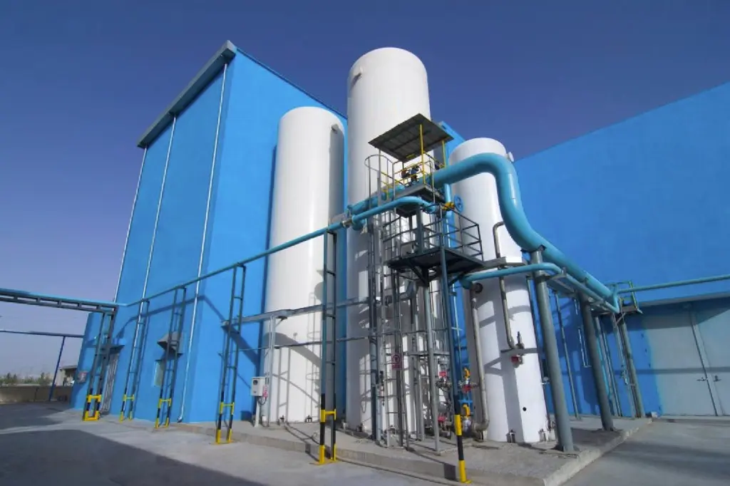 Non-Cryogenic Plants